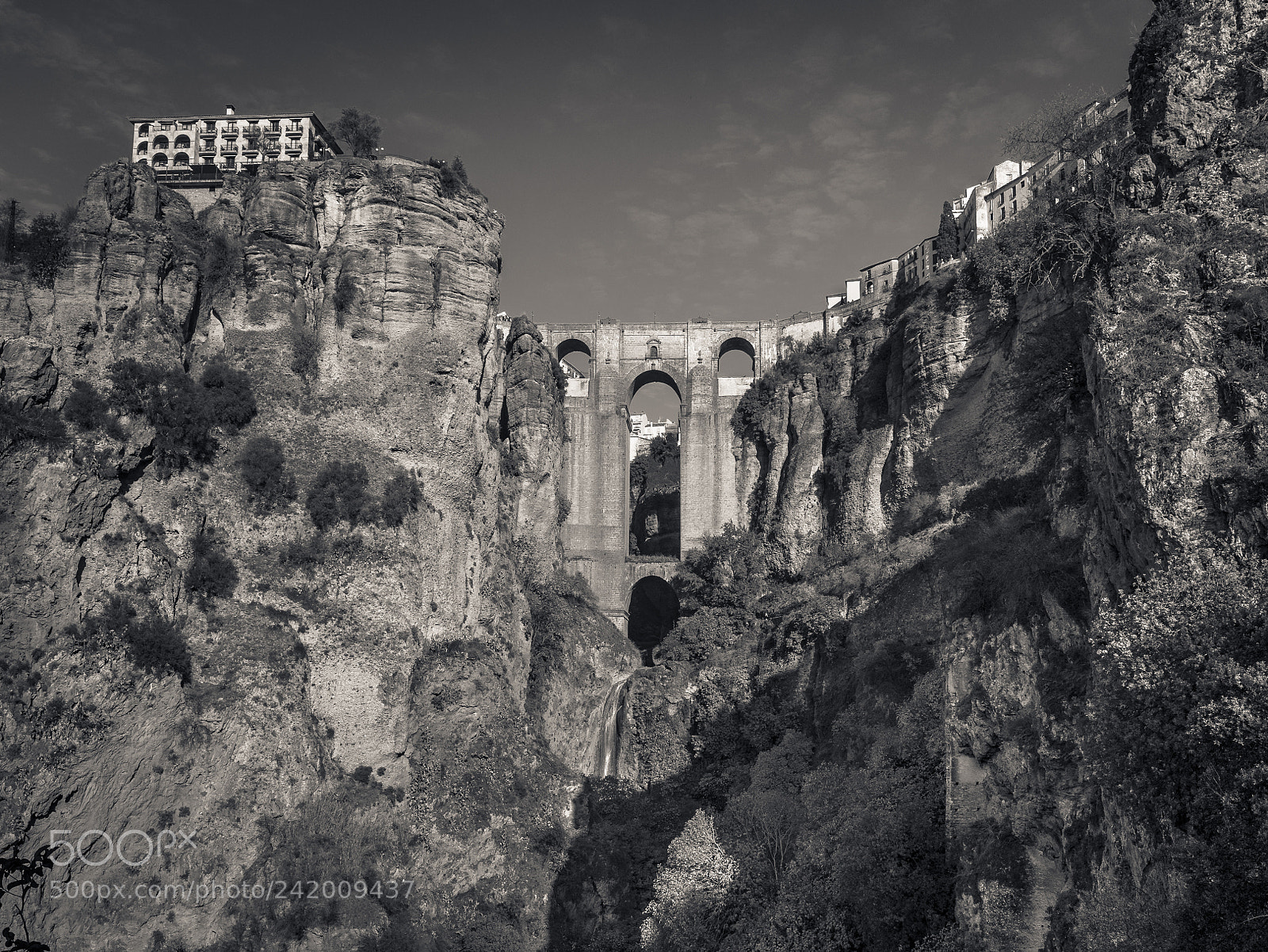 Sony a7 sample photo. Ronda b&w 01 photography
