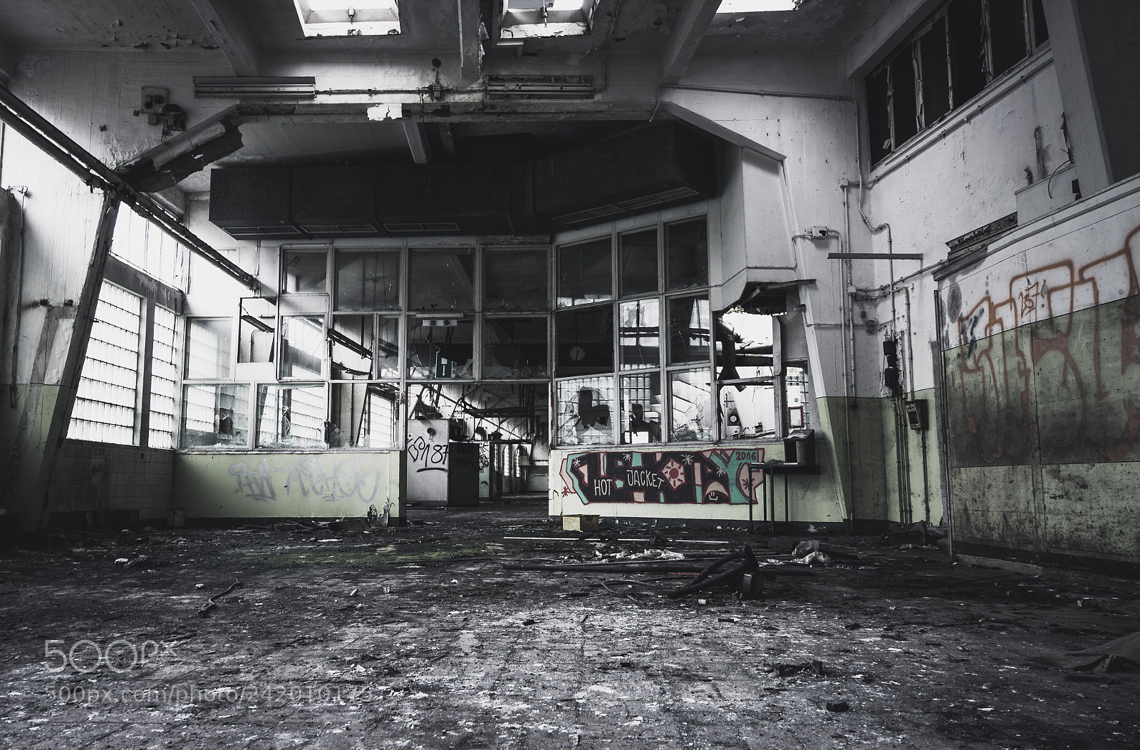 Canon EOS 50D sample photo. / revelation of the time \ photography