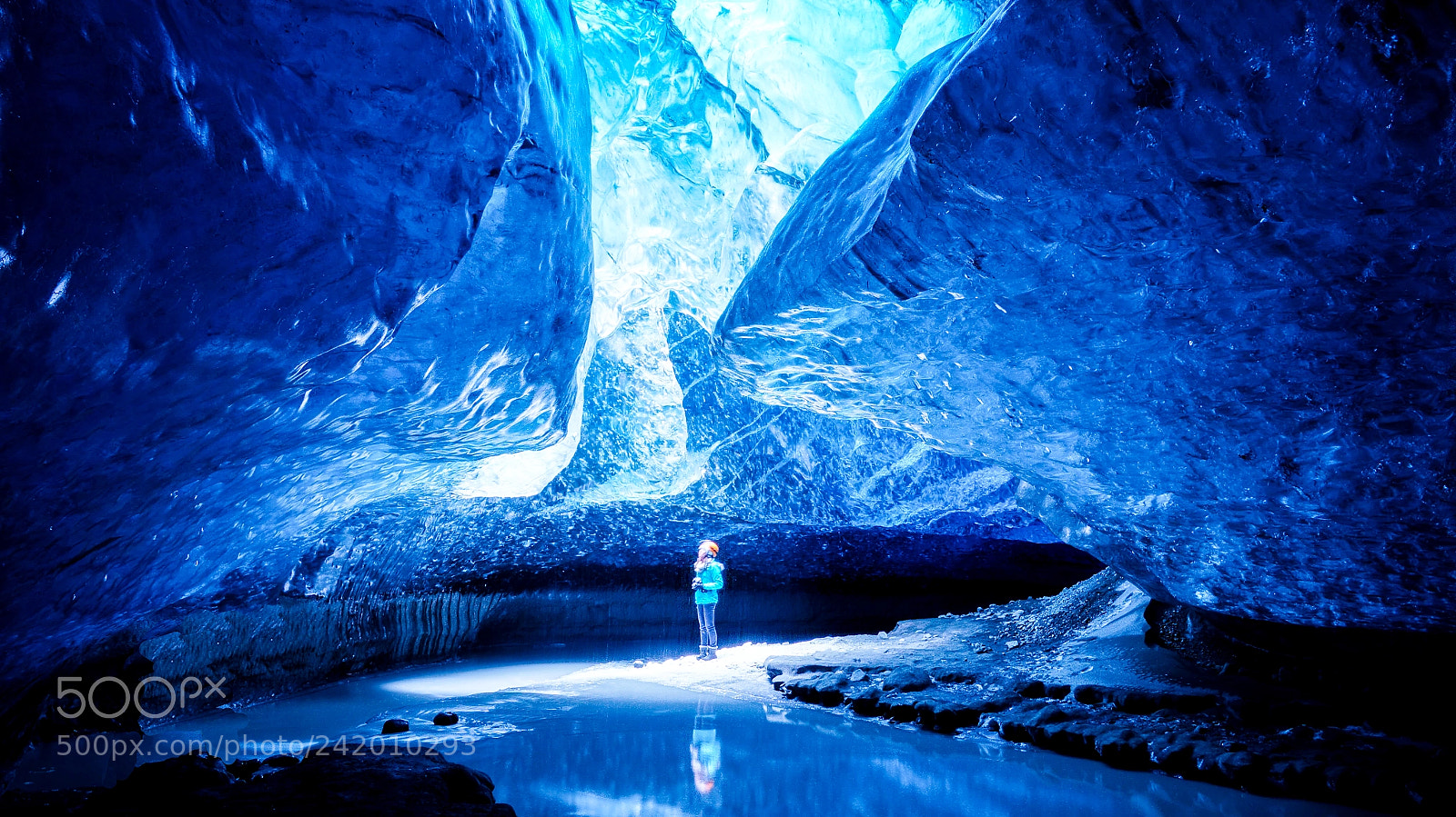 Sony SLT-A57 sample photo. Ice cave in iceland photography