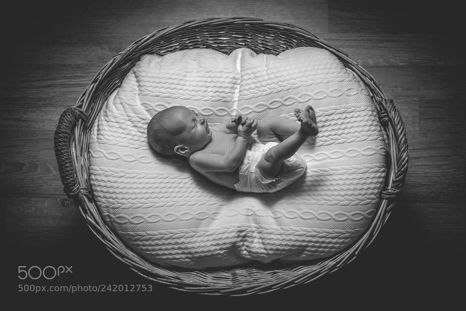 Fujifilm X-T2 sample photo. Newborn baby girl in photography