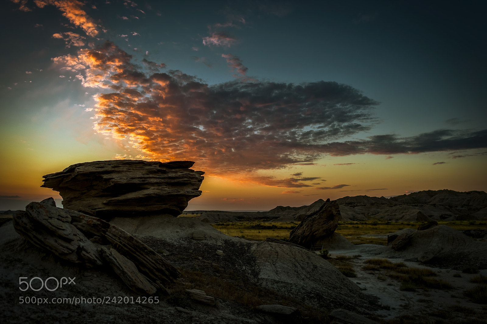 Nikon D4 sample photo. Sunrise at toadstool geologic photography