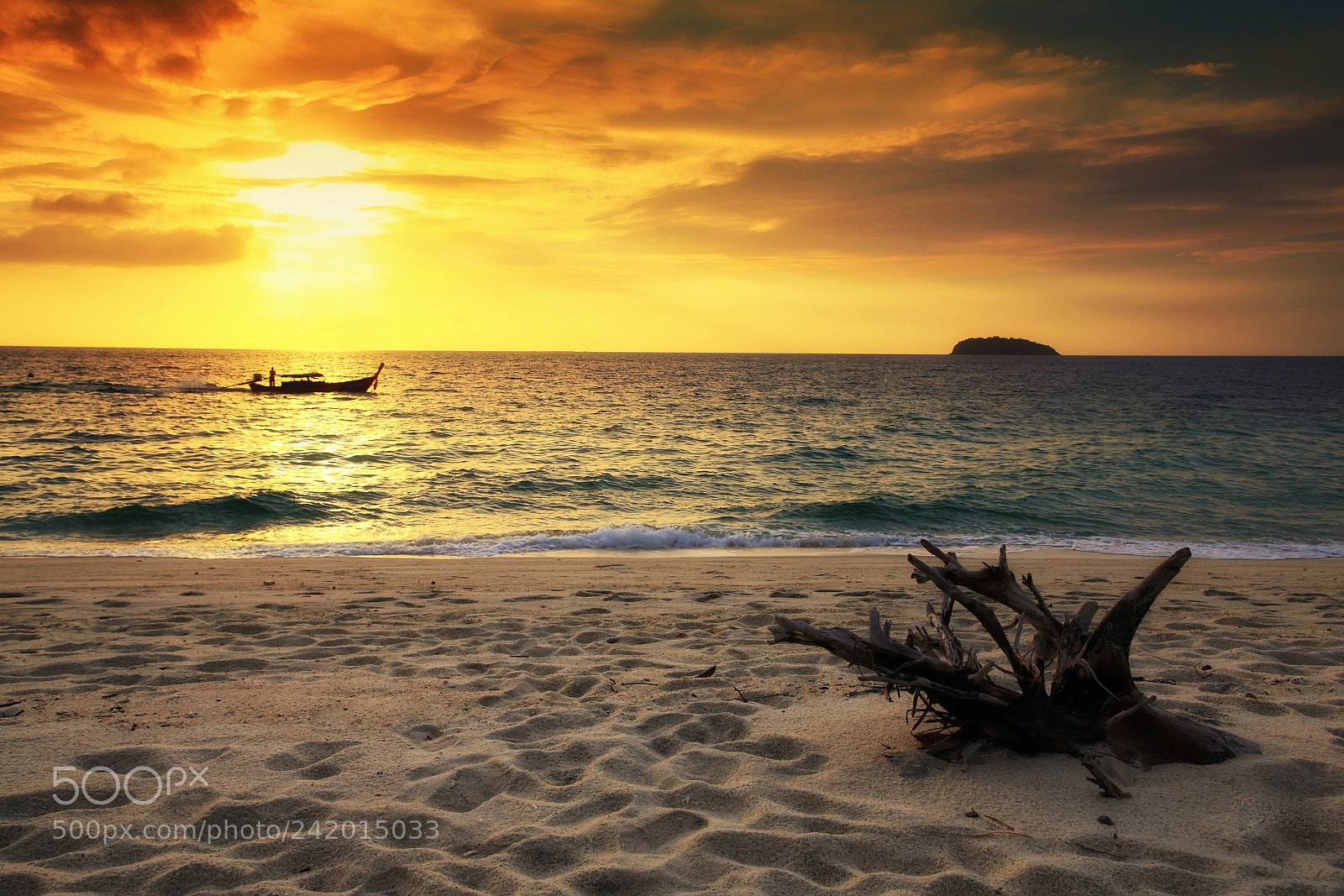 Canon EOS 5D sample photo. Silhouette sailing fishing boat photography