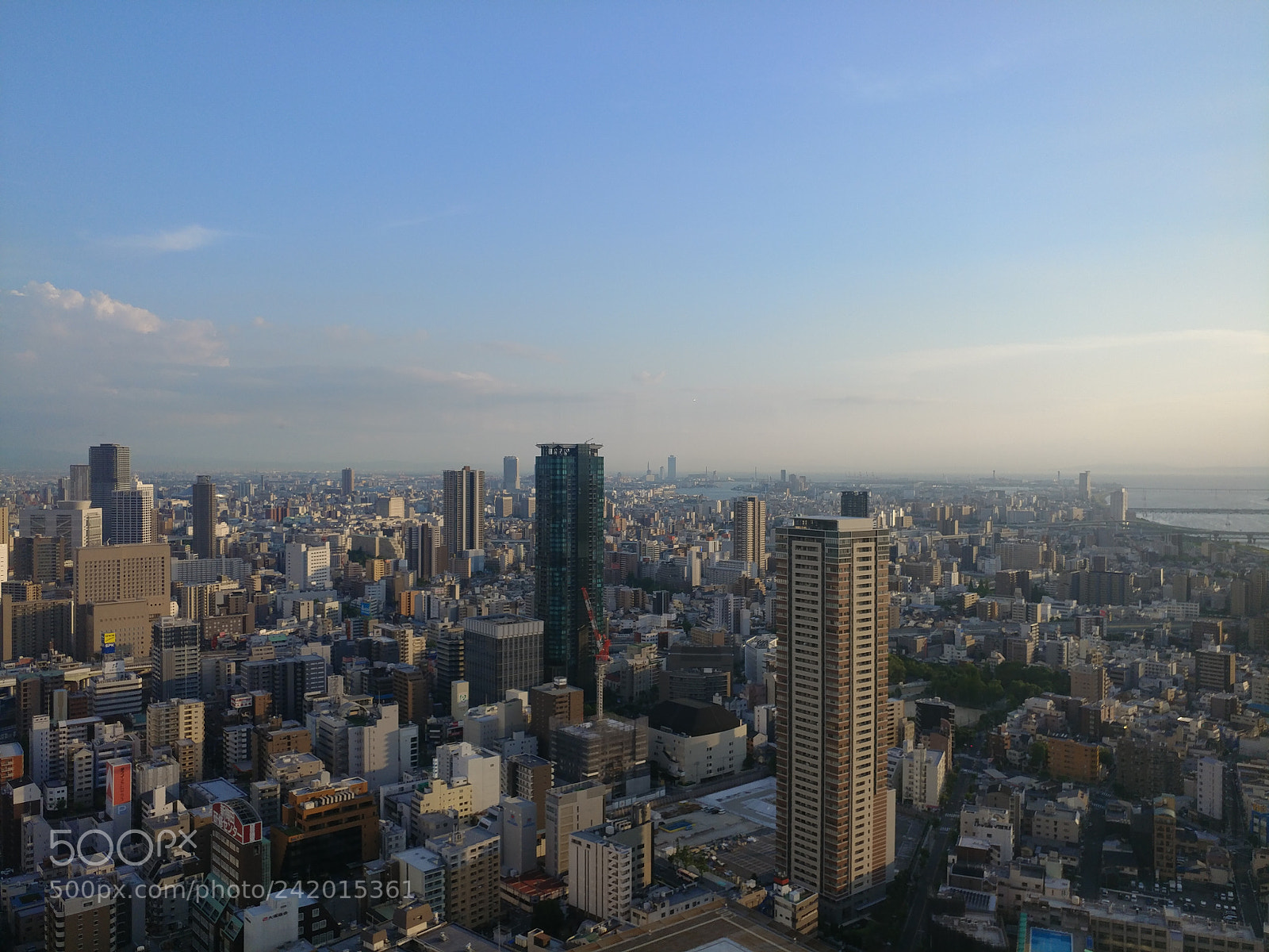 LG V20 sample photo. City photography