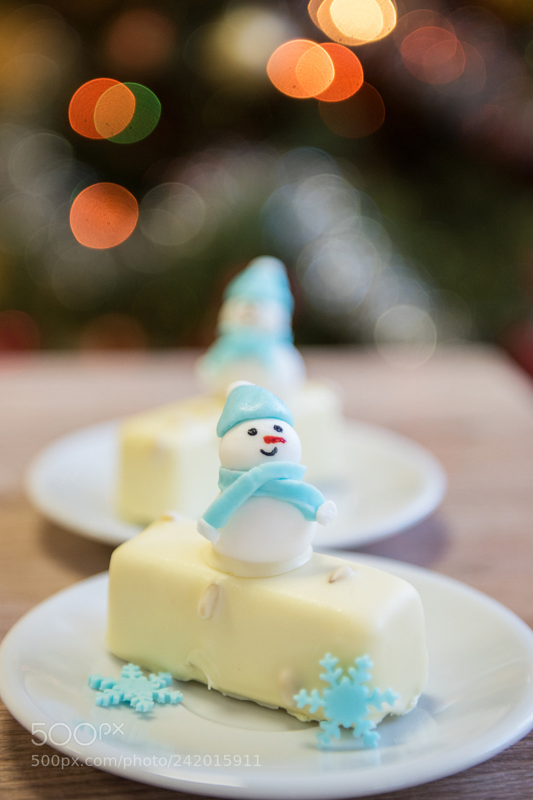 Nikon D810 sample photo. Christmas dessert with snowman photography