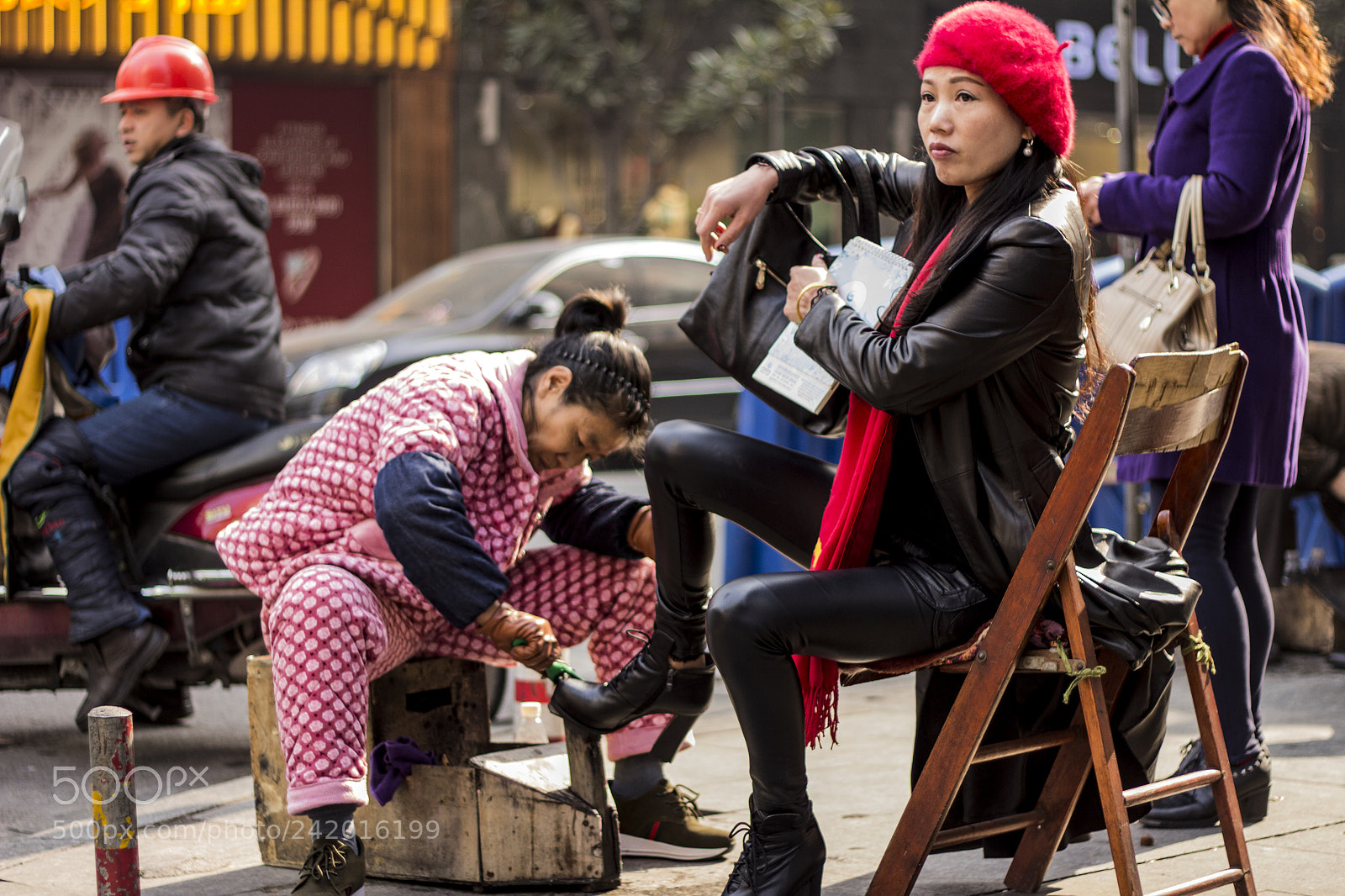 Canon EOS 60D sample photo. Street snap photography