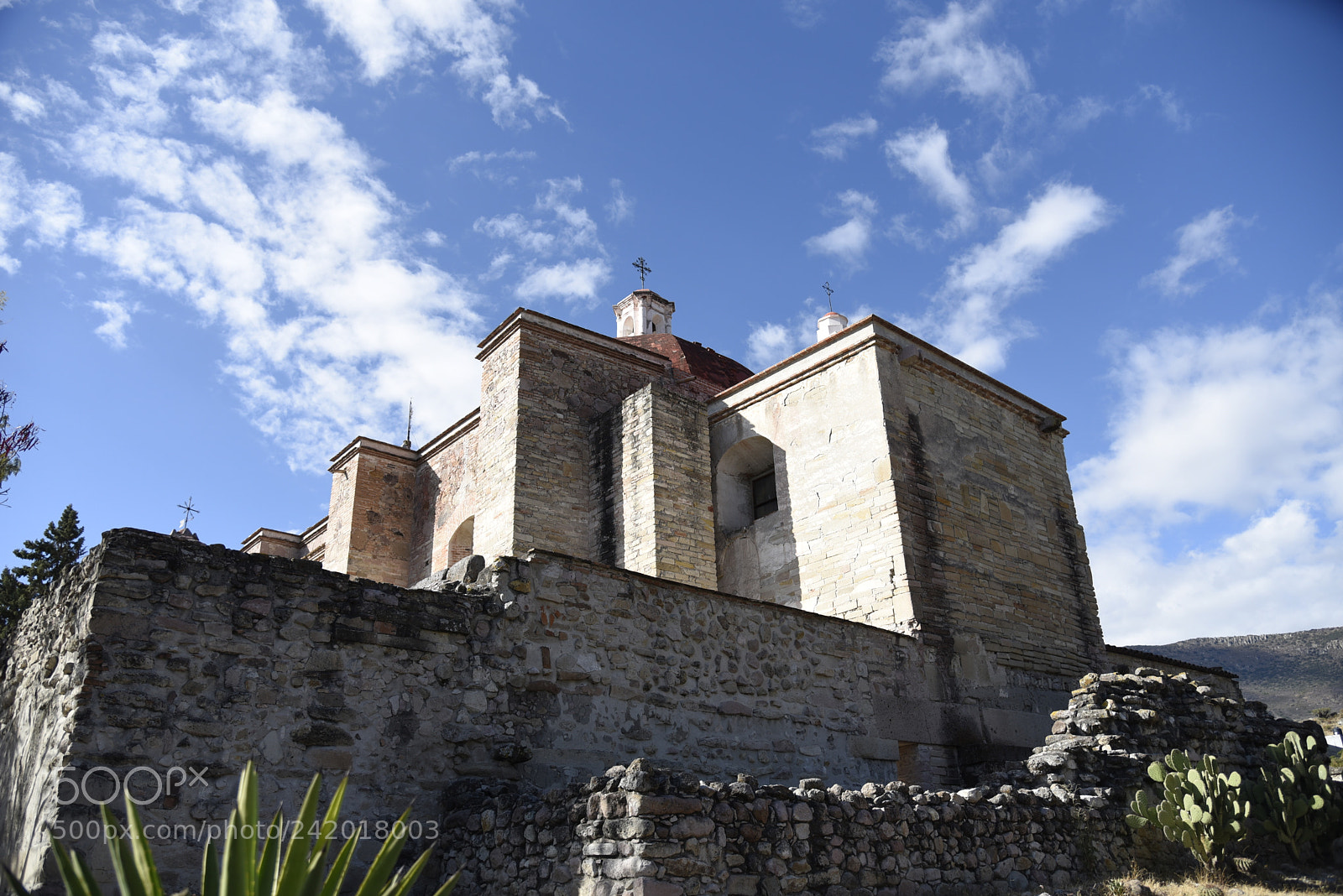 Nikon AF-S Nikkor 24-120mm F4G ED VR sample photo. Parroquia church - san photography