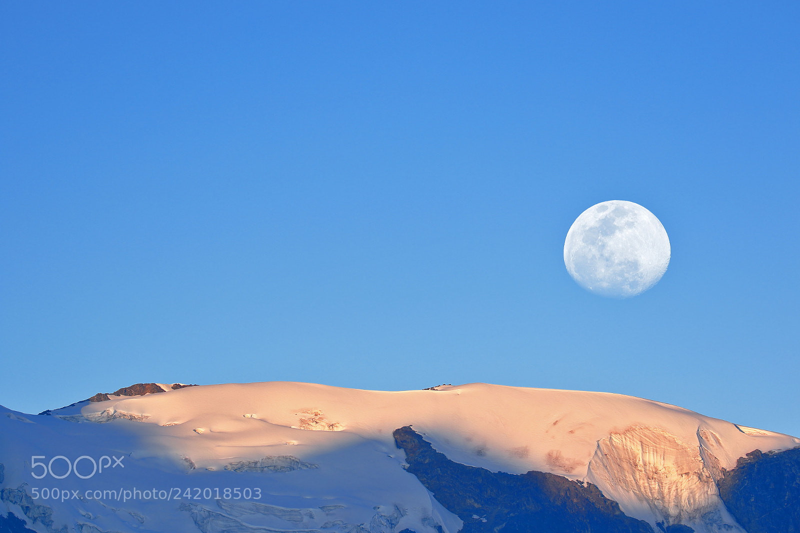 Canon EOS 7D Mark II sample photo. Huaytapallana y luna photography