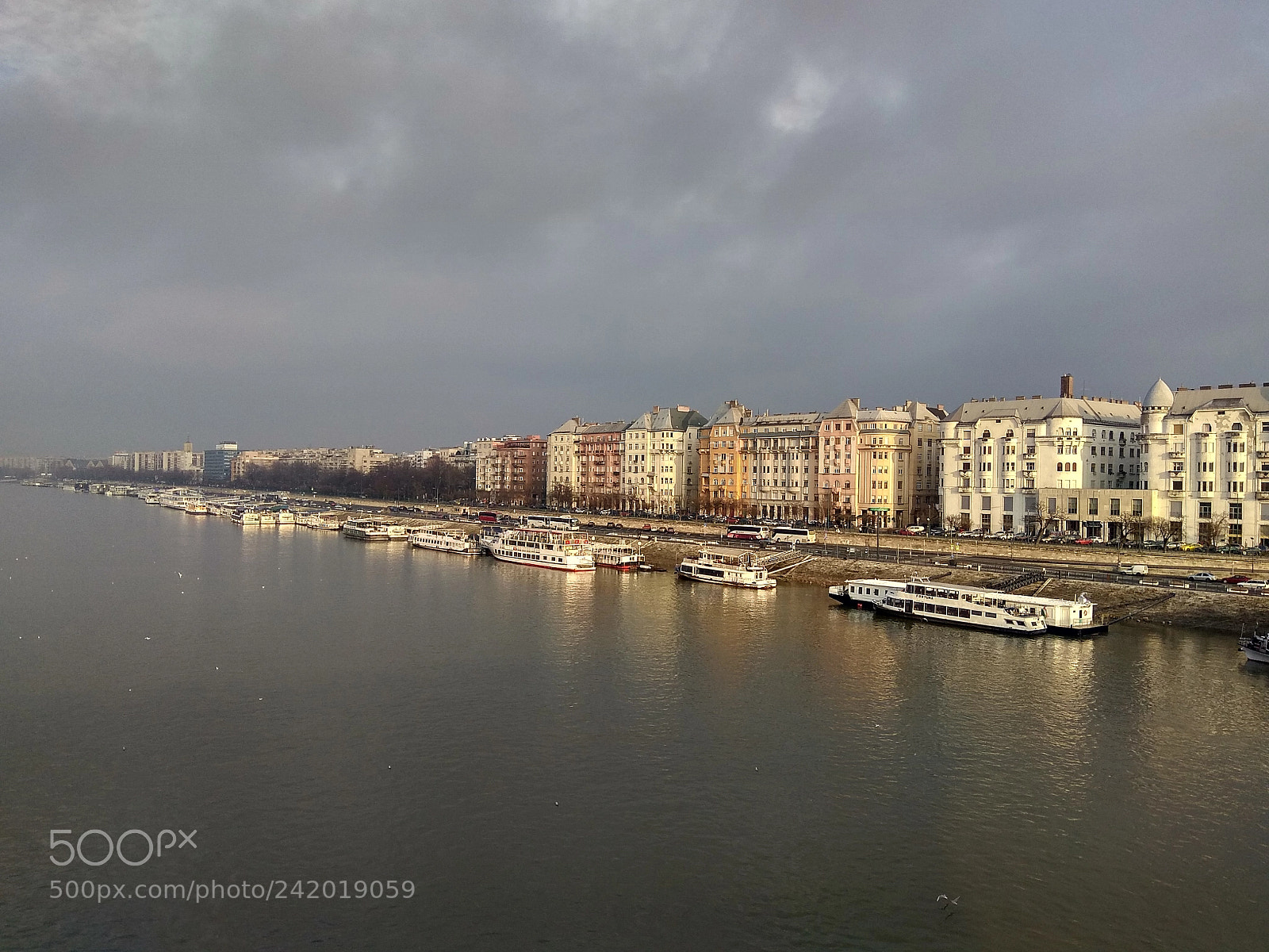 Xiaomi Redmi Note 4 sample photo. Riverside of the danube photography