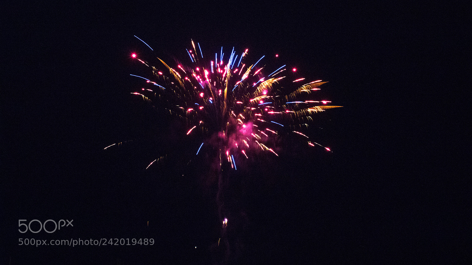 Canon EOS 100D (EOS Rebel SL1 / EOS Kiss X7) sample photo. Fireworks photography