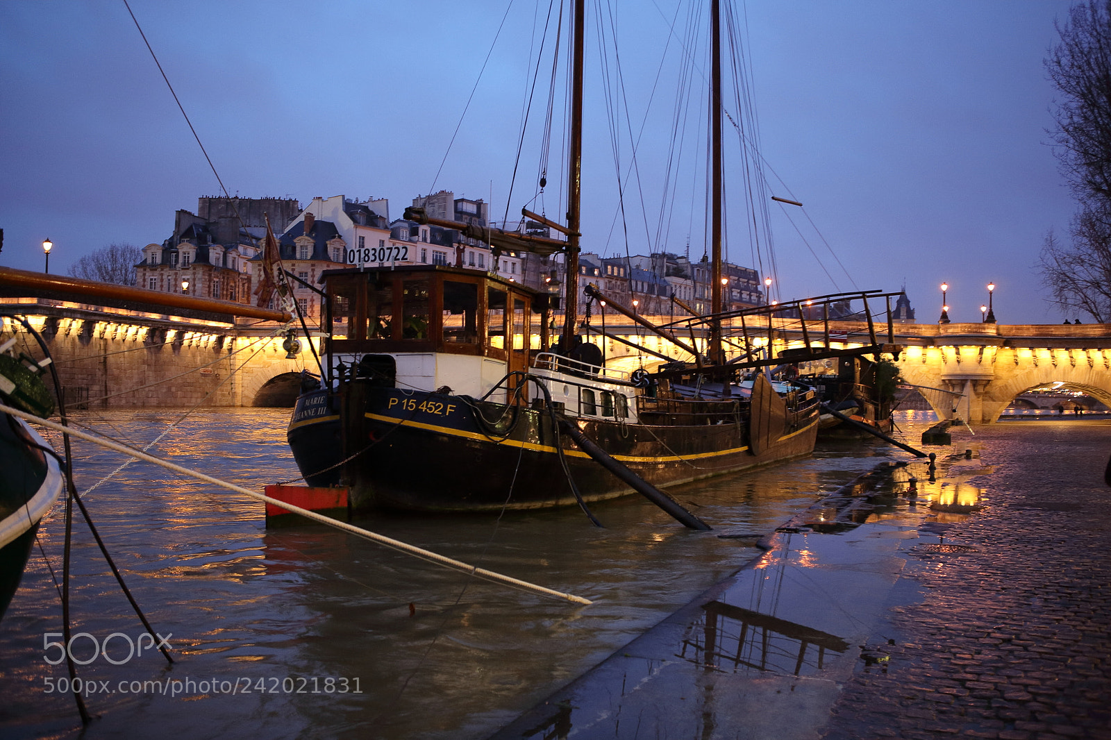 Canon EOS 5D sample photo. Nuit péniche photography