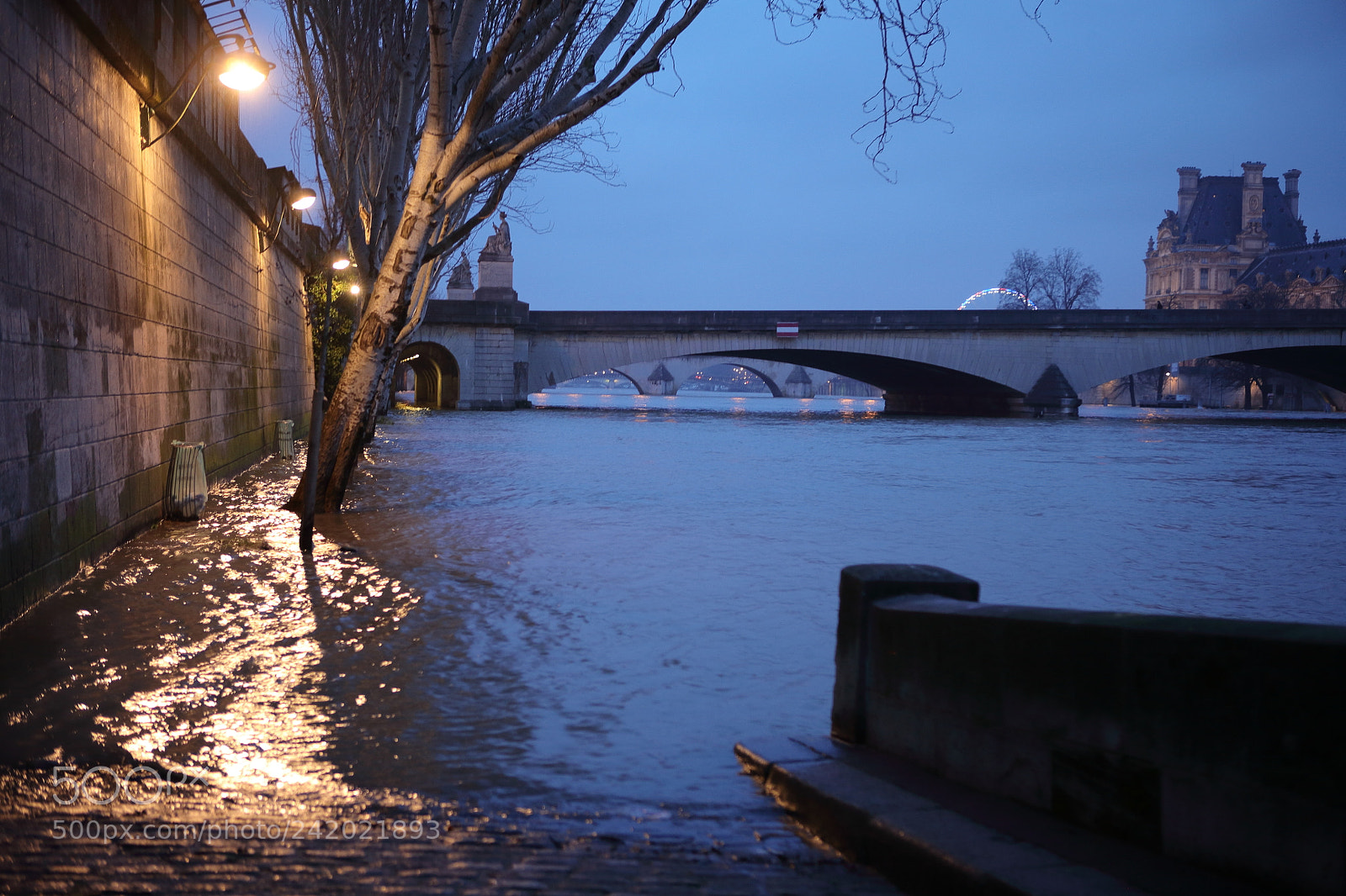 Canon EOS 5D sample photo. Nuit quai photography