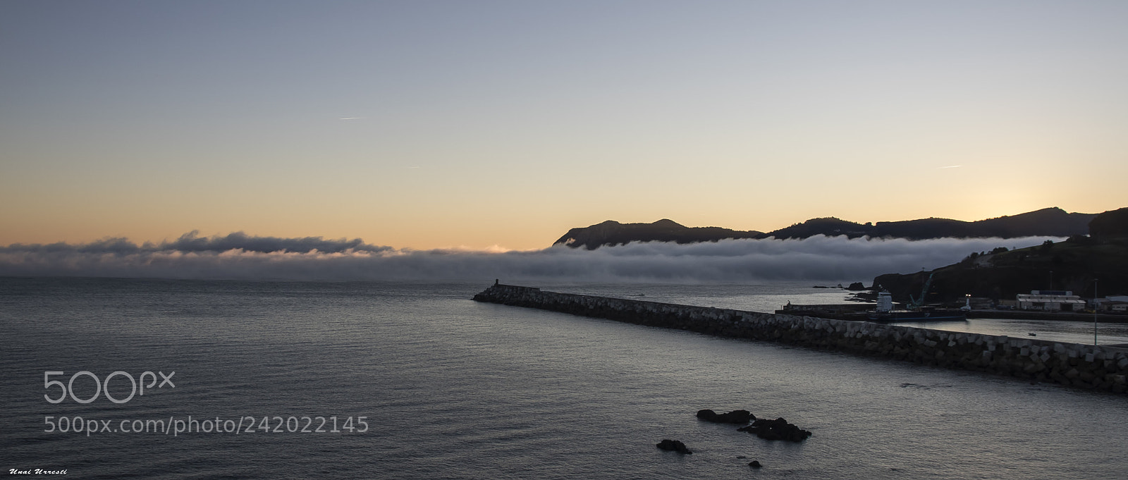 Canon EOS 77D (EOS 9000D / EOS 770D) sample photo. Niebla desde bermeo. photography