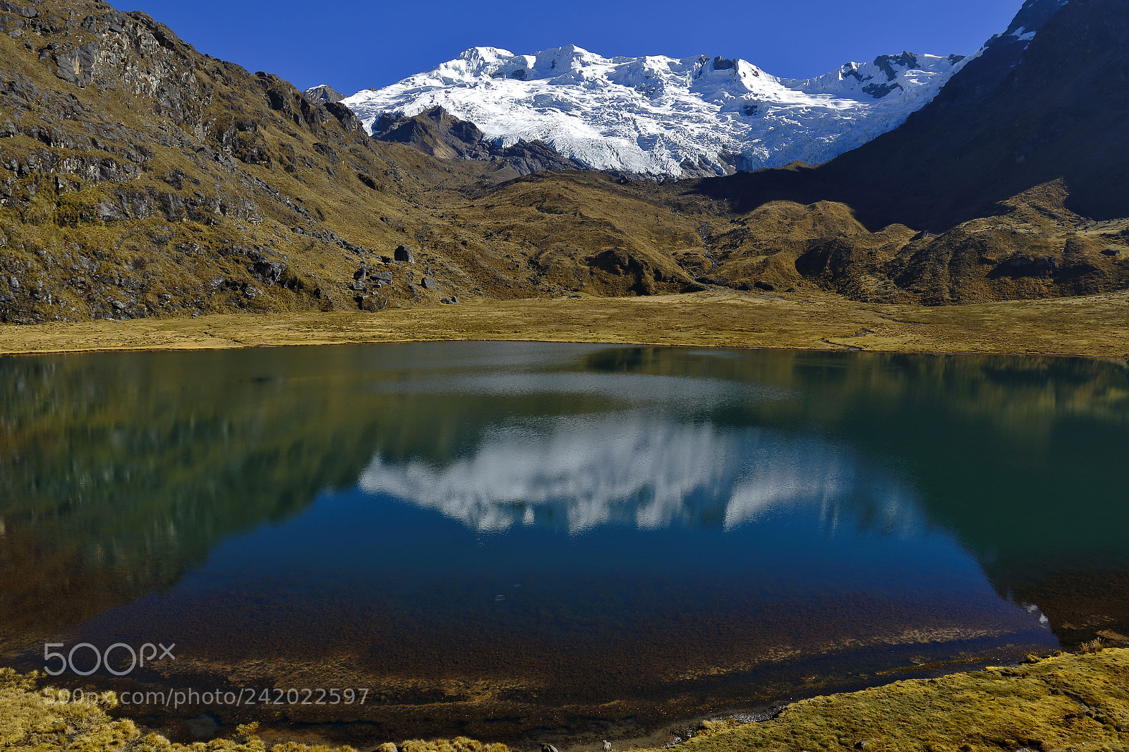 Canon EOS 7D Mark II sample photo. Laguna carhuacocha photography