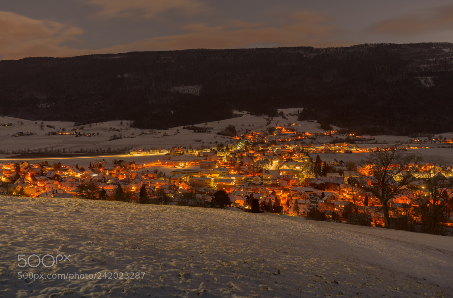 Sony a7 II sample photo. Winterabend im dorf photography