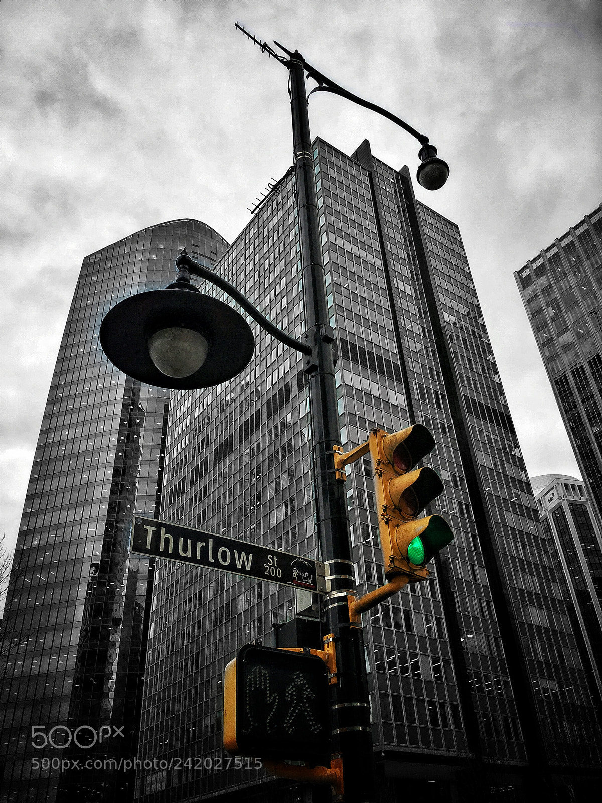 Apple iPhone 6s Plus sample photo. Downtown photography