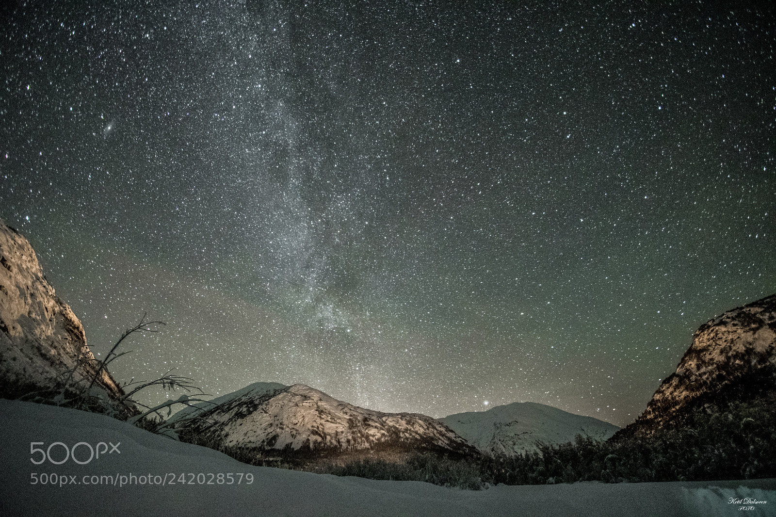 Nikon D500 sample photo. Jostedalen norway last night photography