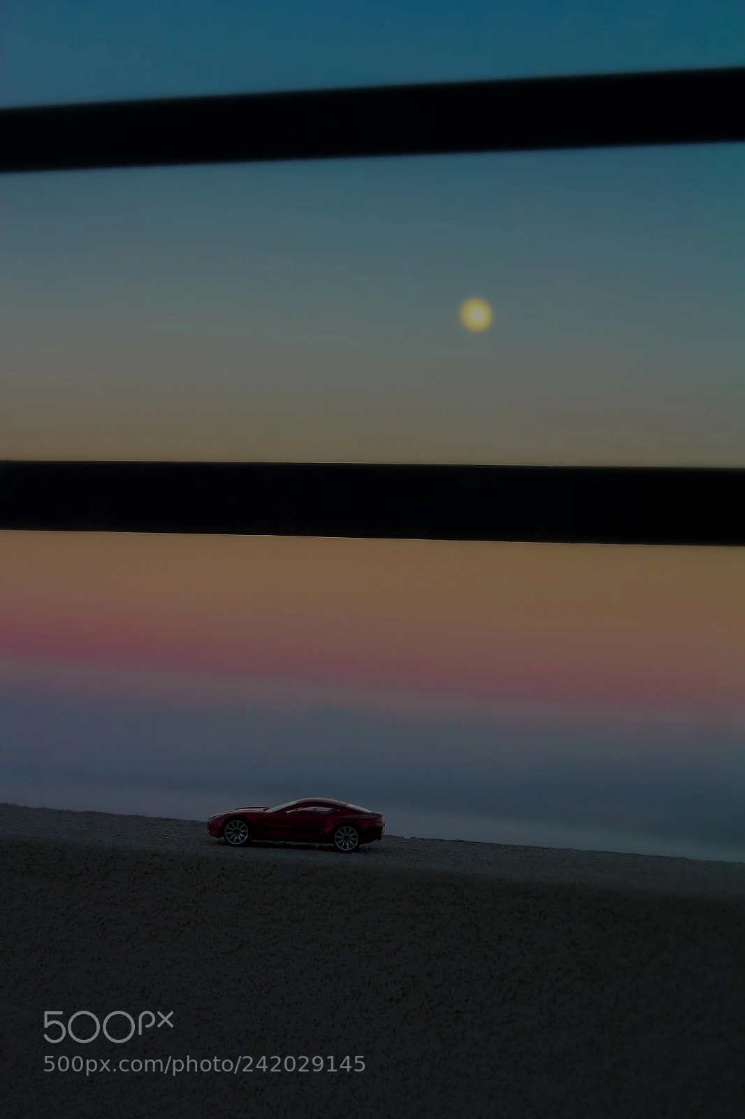 Canon EOS 550D (EOS Rebel T2i / EOS Kiss X4) sample photo. Sunset car photography