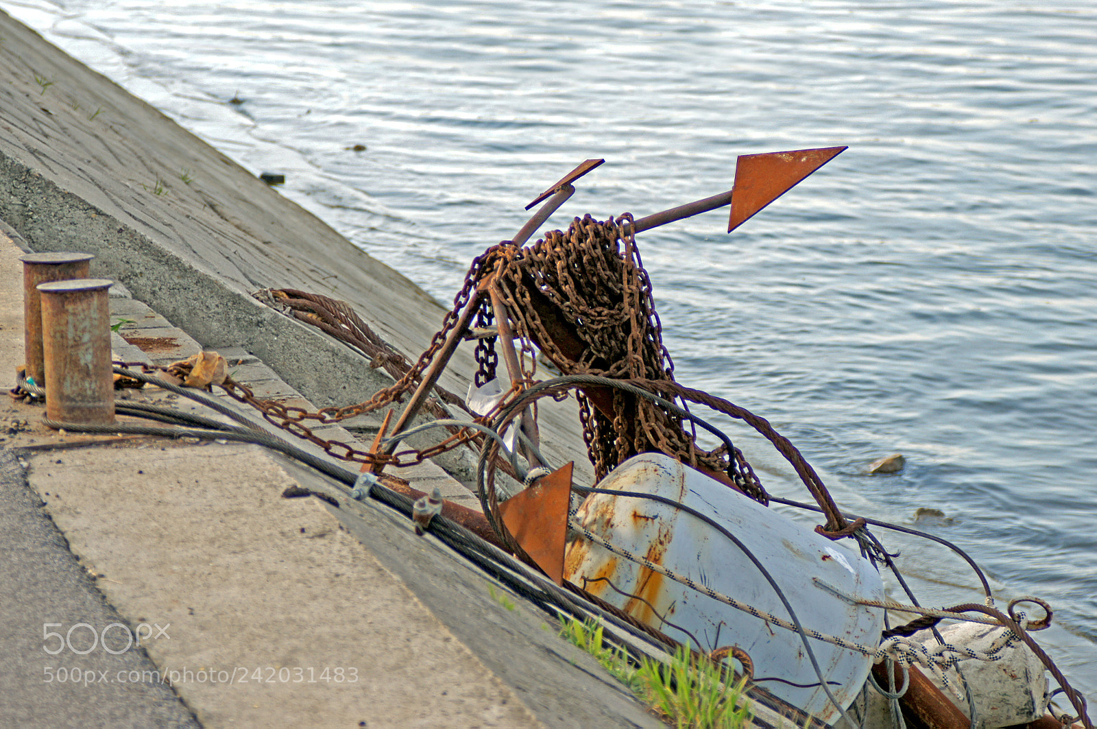 Sony SLT-A33 sample photo. Rusty anchor photography