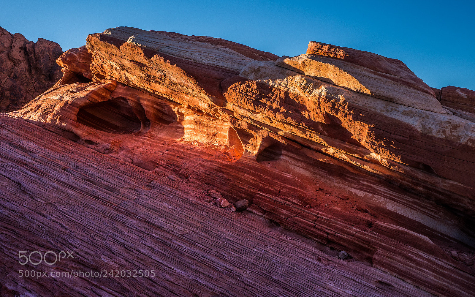 Olympus OM-D E-M1 Mark II sample photo. Valley of fire rocks photography