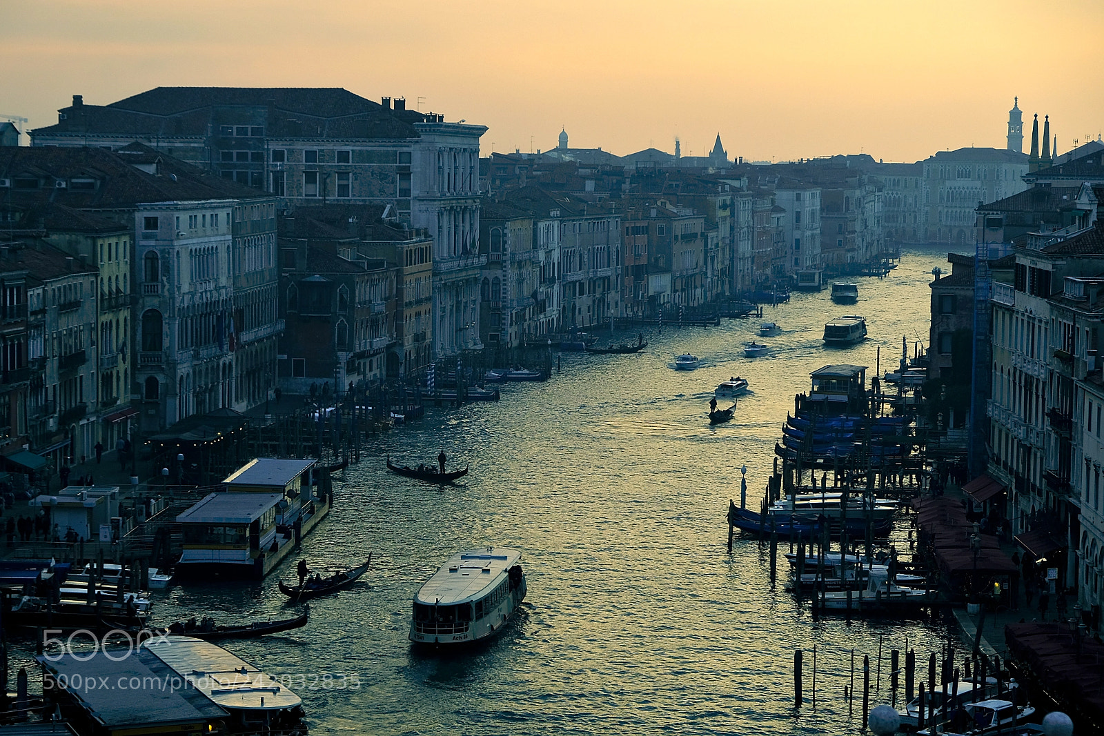 Fujifilm X-T2 sample photo. Evening in my venezia.. photography
