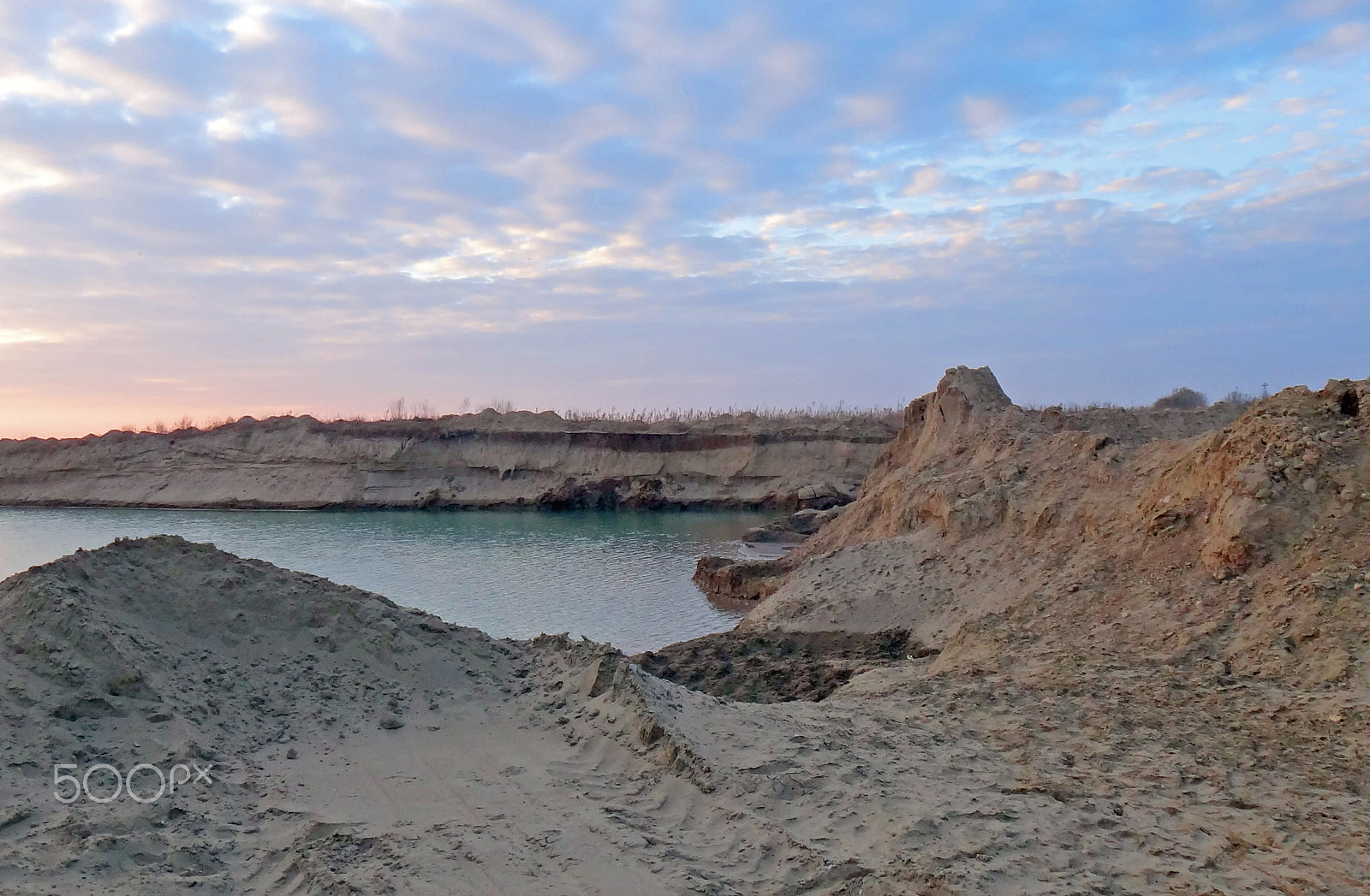 Sony Cyber-shot DSC-TX10 sample photo. Lake, sand and sky photography