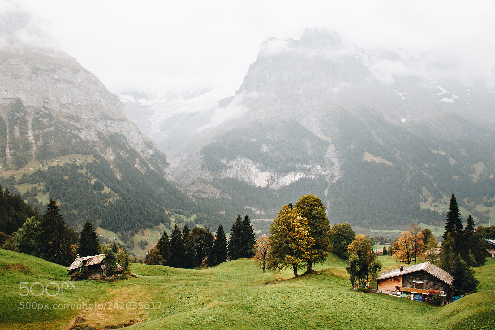 Canon EOS 60D sample photo. Huts of grindelwald photography