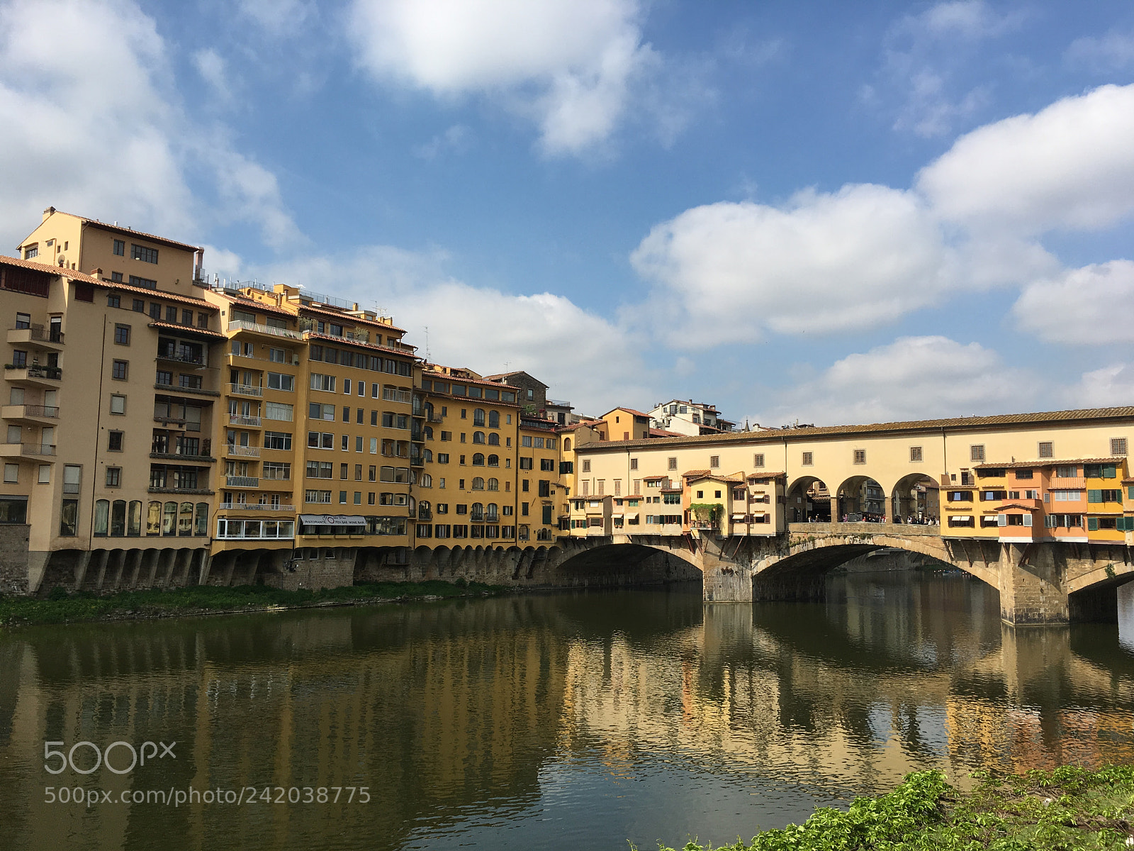 Apple iPhone 6s sample photo. Ponte vecchio, italy photography