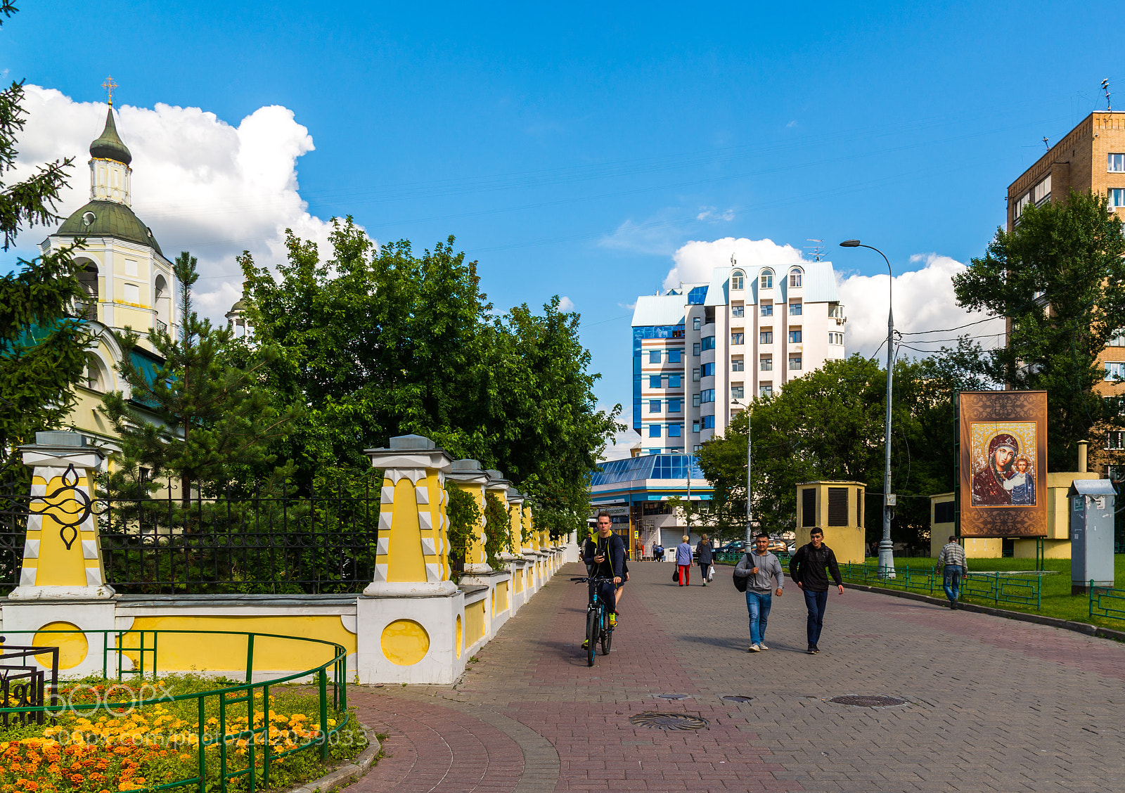 Nikon D600 sample photo. Moscow, russia - july photography