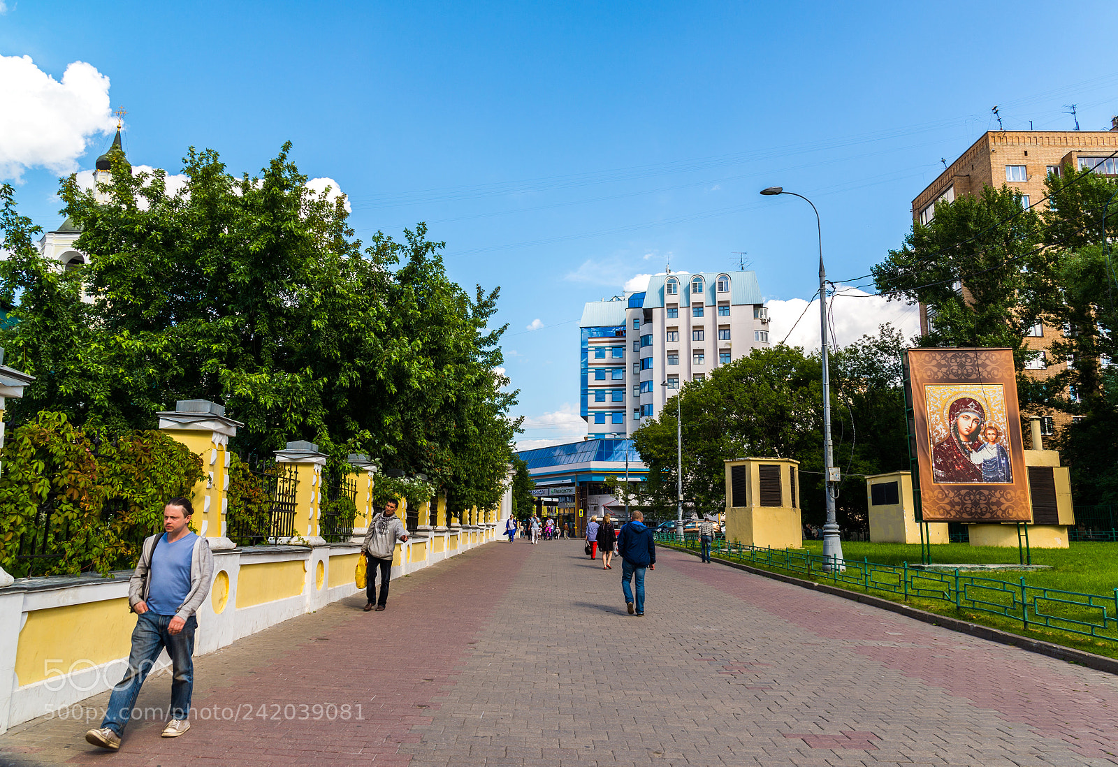 Nikon D600 sample photo. Moscow, russia - july photography