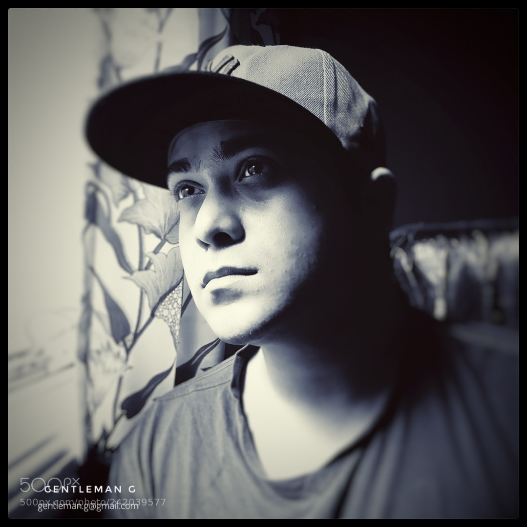 Sony Cyber-shot DSC-HX90V sample photo. Portrait of me photography