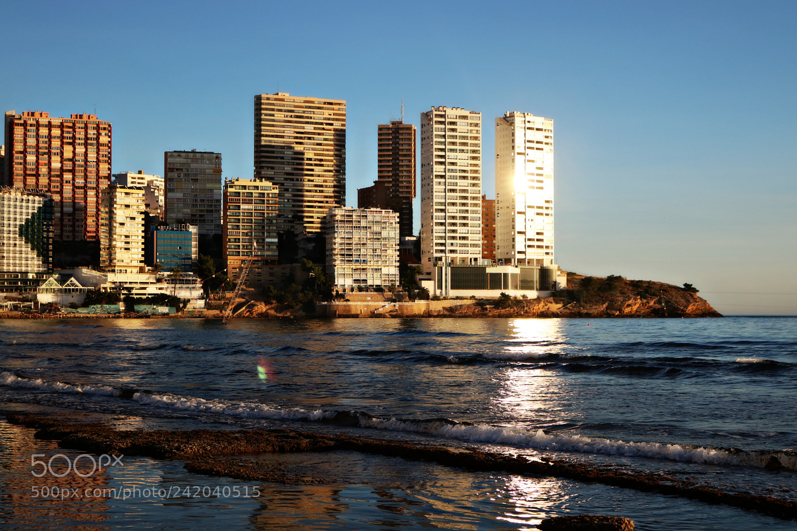 Canon EOS 750D (EOS Rebel T6i / EOS Kiss X8i) sample photo. Benidorm beach photography