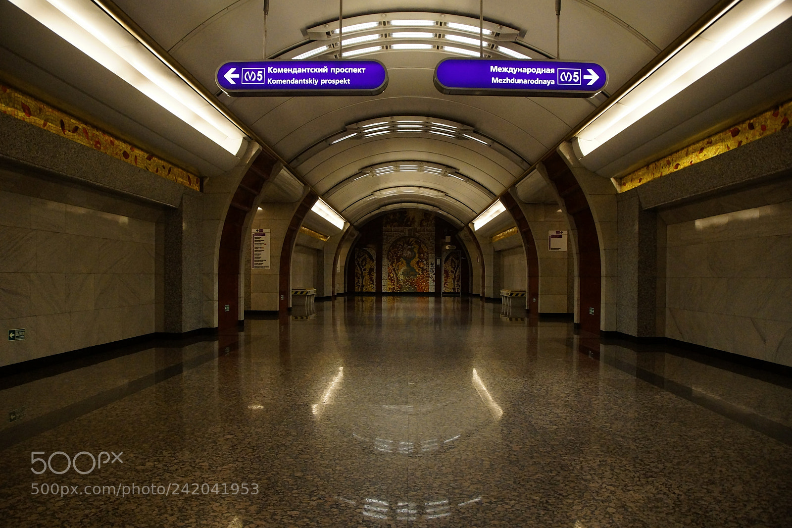 Sony SLT-A77 sample photo. The platform of the photography