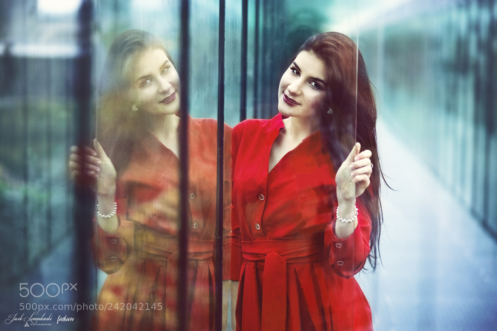 Sony a7 sample photo. "mirror" photography