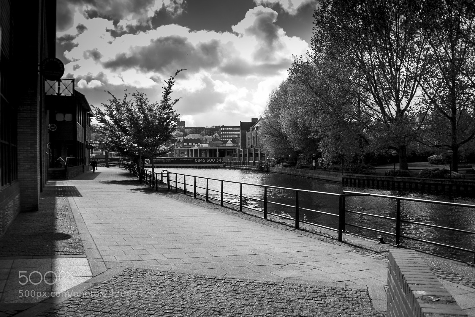 Canon EOS 30D sample photo. Riverside black and white photography