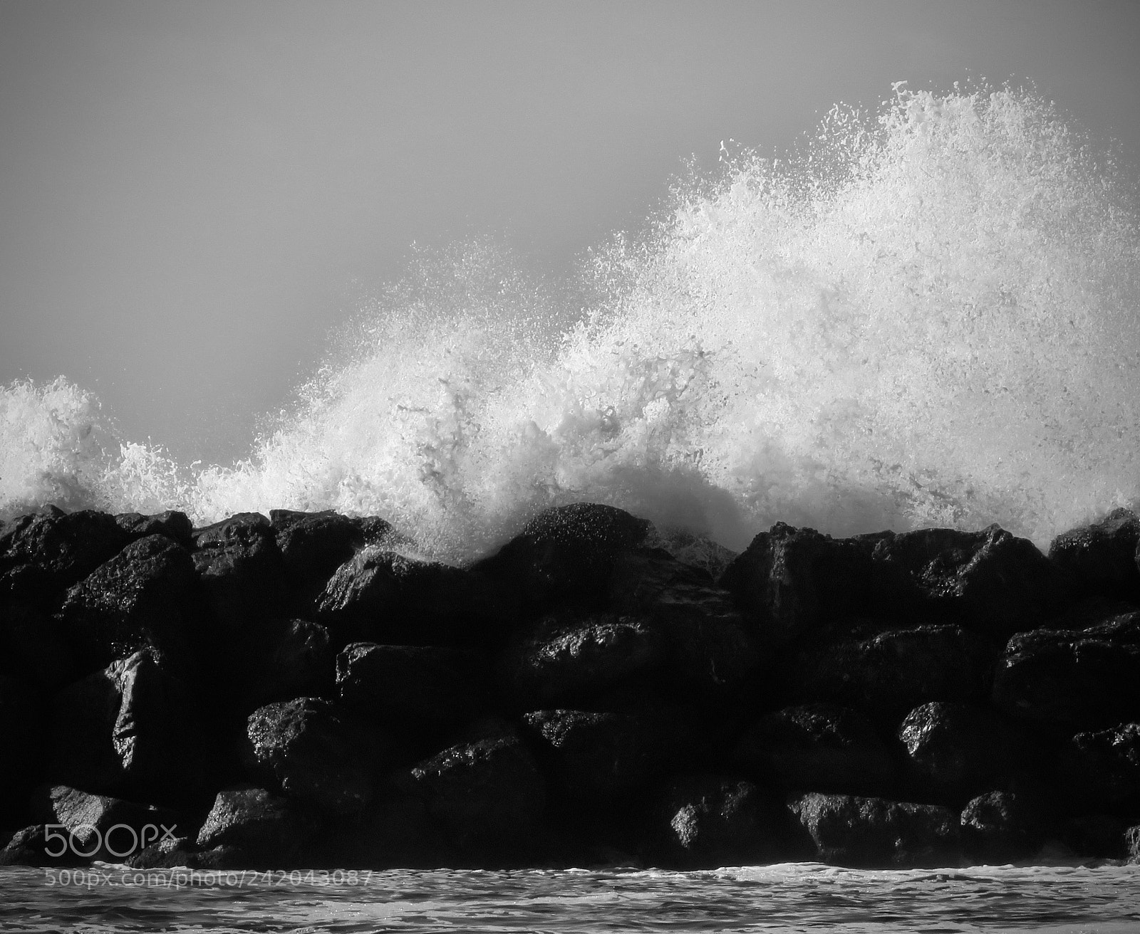 Canon PowerShot SX60 HS sample photo. Sea wall waves photography