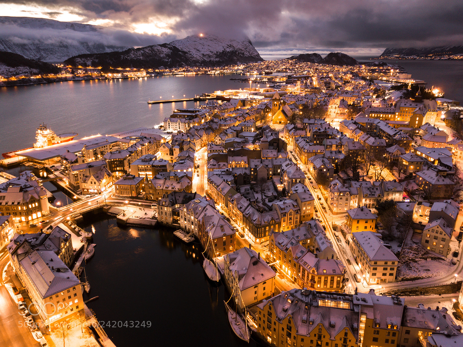 DJI FC220 sample photo. Snowy Ålesund from above photography