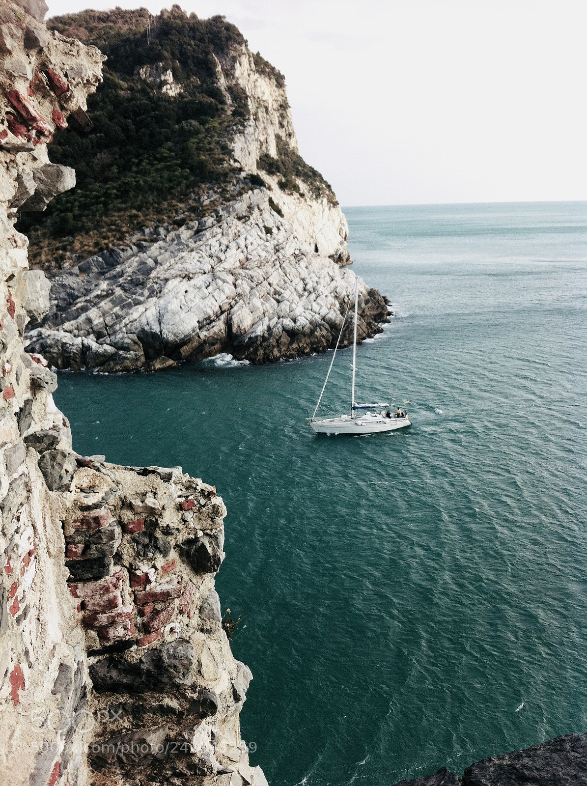 Apple iPhone 4 sample photo. Sailing home photography