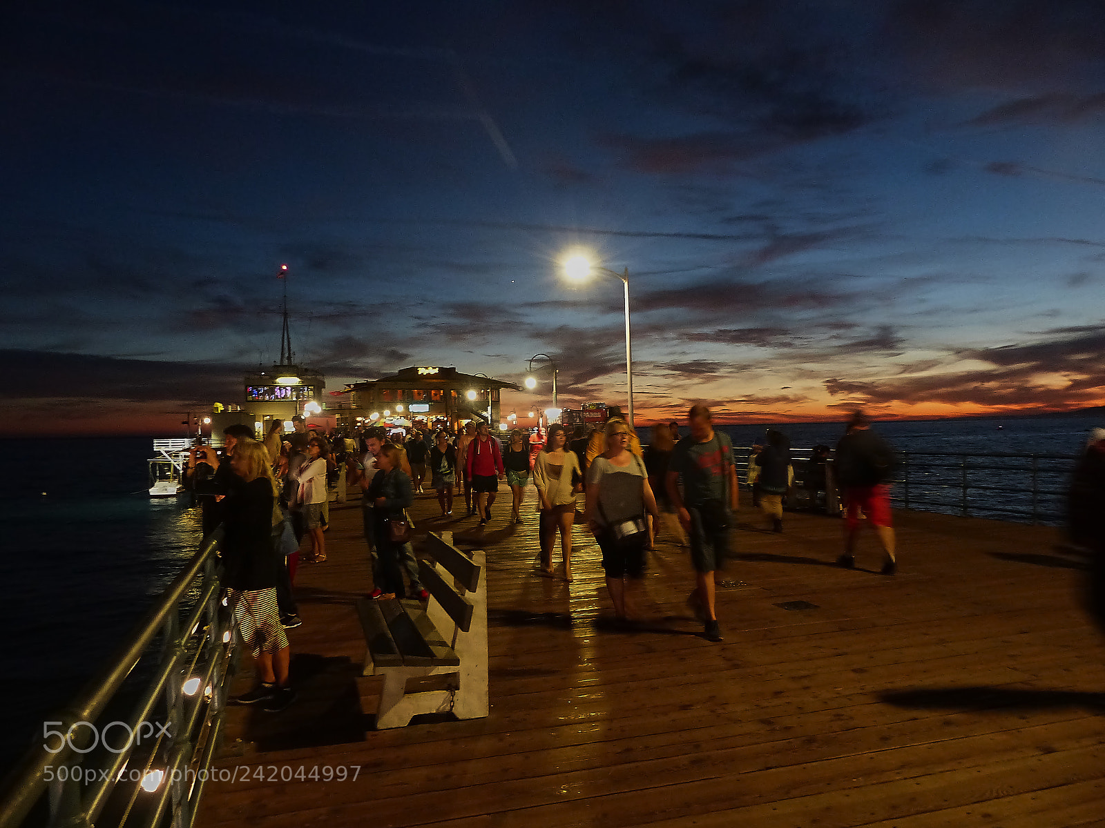 Panasonic Lumix DMC-FZ200 sample photo. Santa monica pier photography