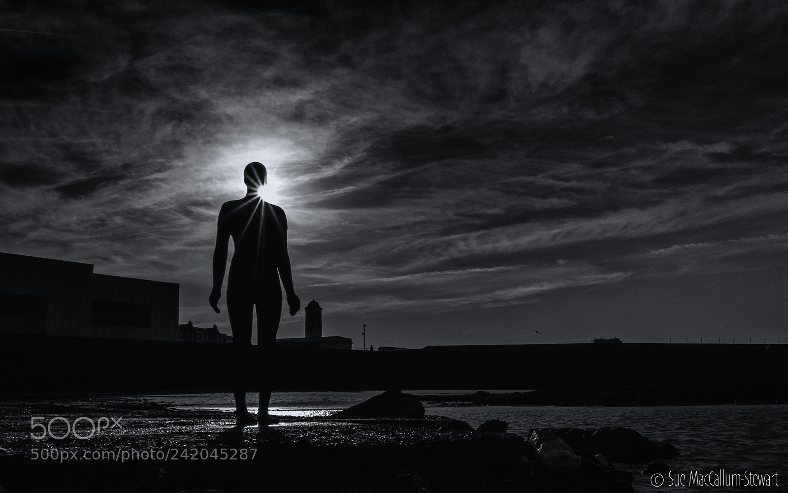 Olympus OM-D E-M1 Mark II sample photo. Starburst at margate photography