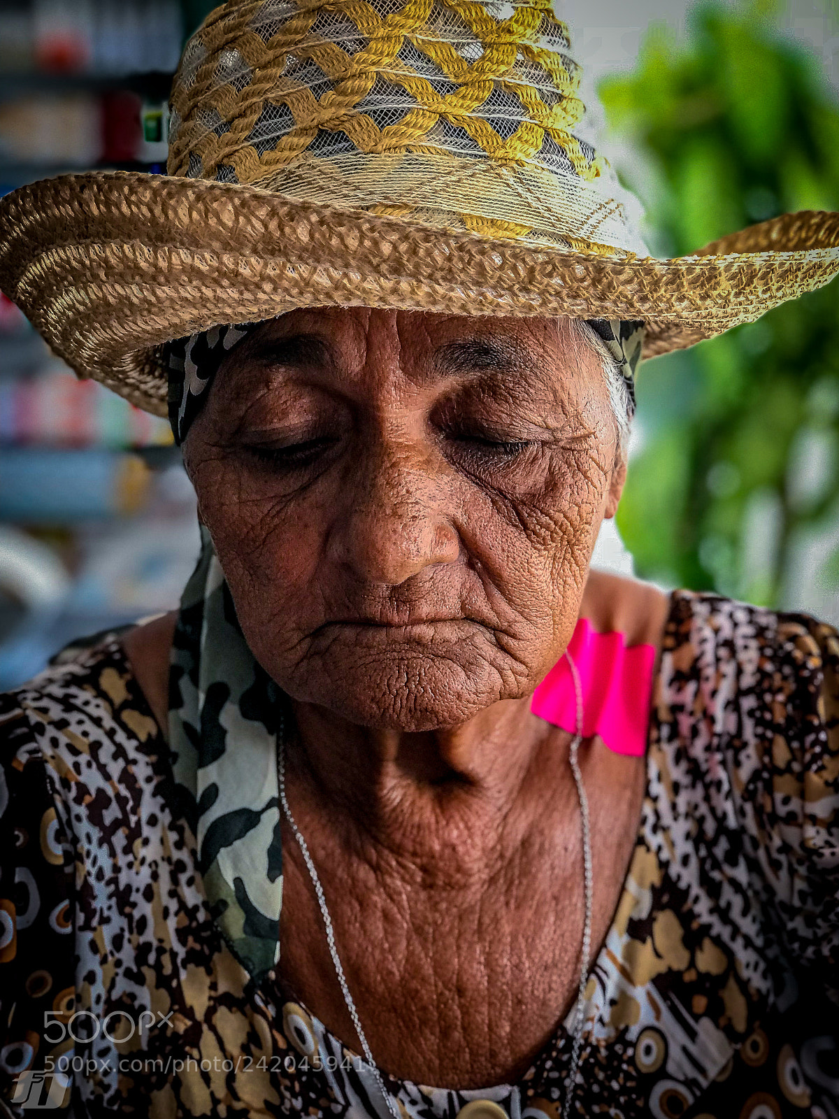 Apple iPhone 7 Plus sample photo. Old lady photography