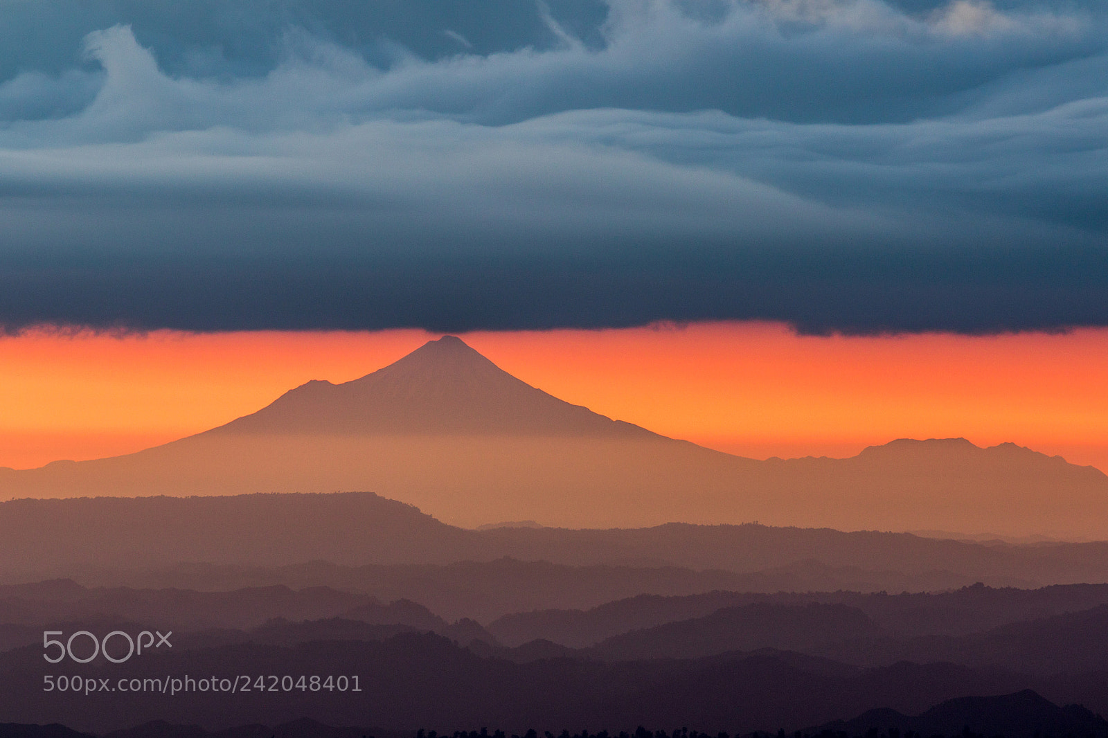 Canon EOS 7D Mark II sample photo. Mount taranaki layered above photography