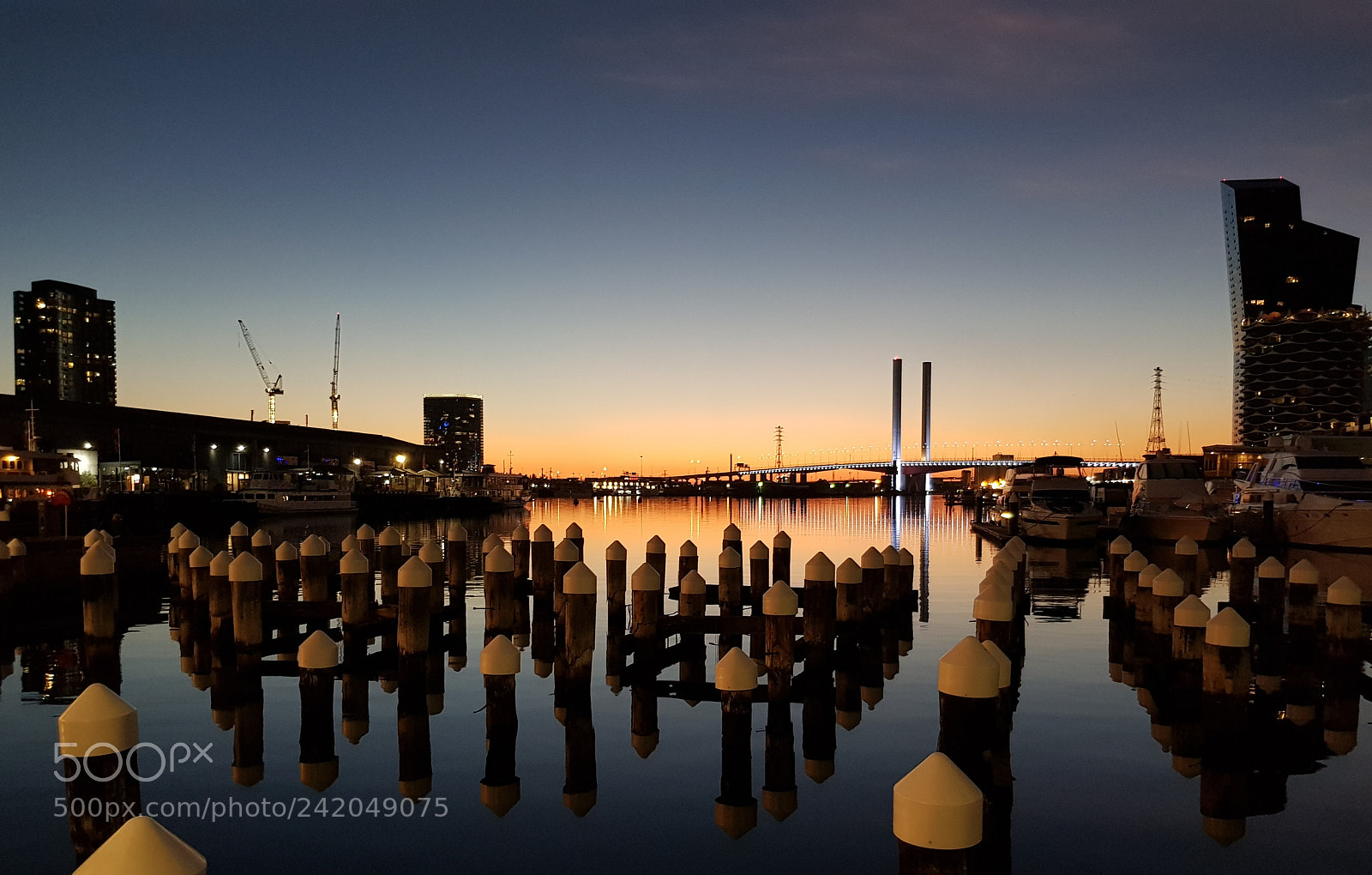 Samsung Galaxy S8 sample photo. Docklands melbourne at dusk photography