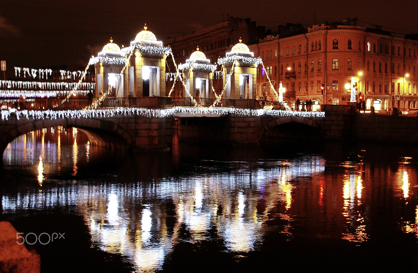 Canon EOS 1000D (EOS Digital Rebel XS / EOS Kiss F) sample photo. Lomonosov bridge in new year's night photography
