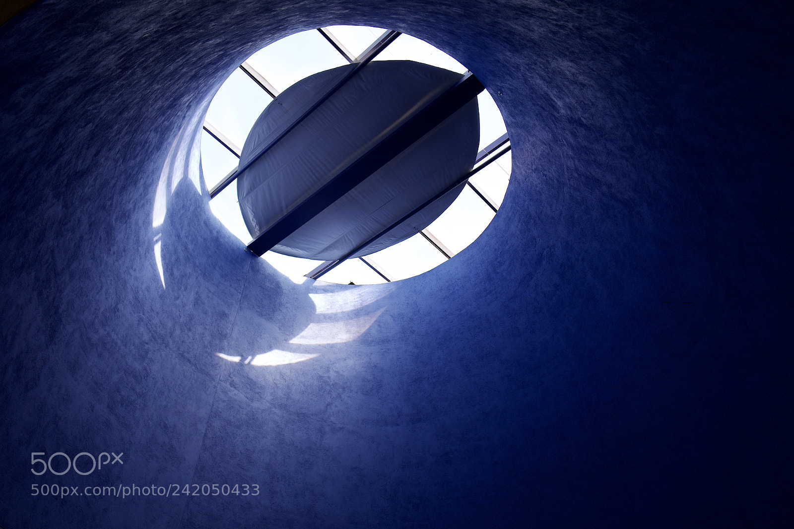 Leica Q (Typ 116) sample photo. Blue oculus photography