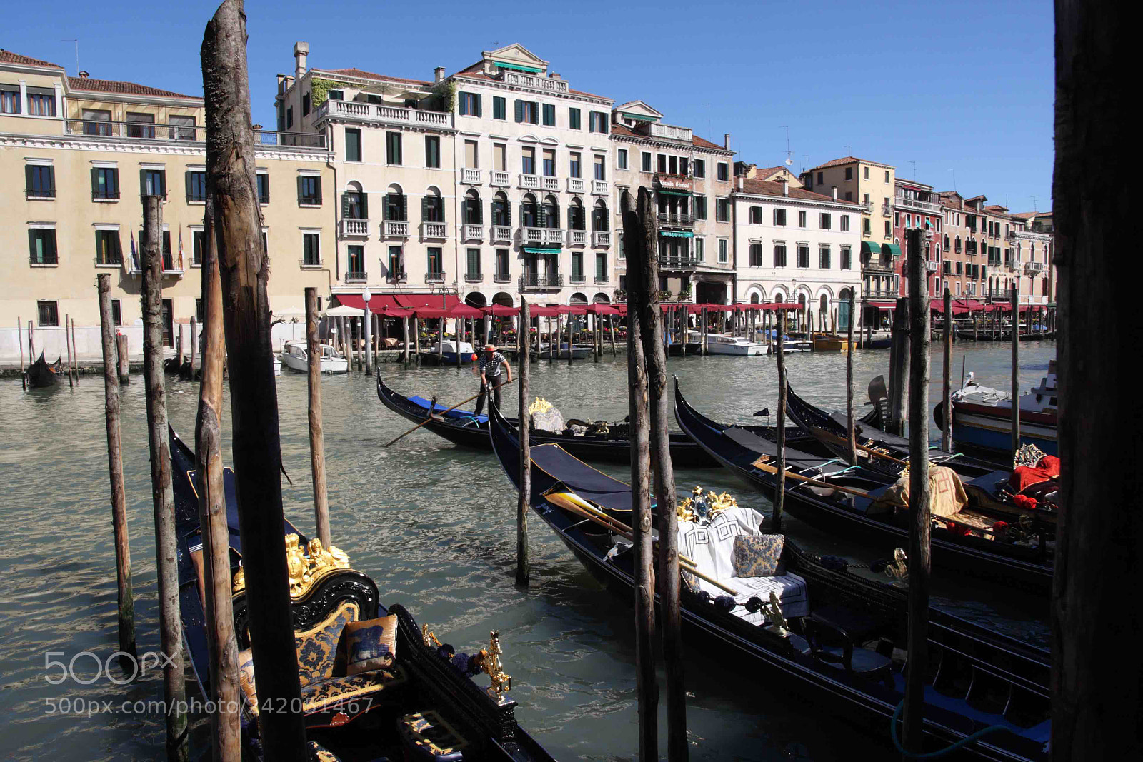 Canon EOS 40D sample photo. Gondolas photography
