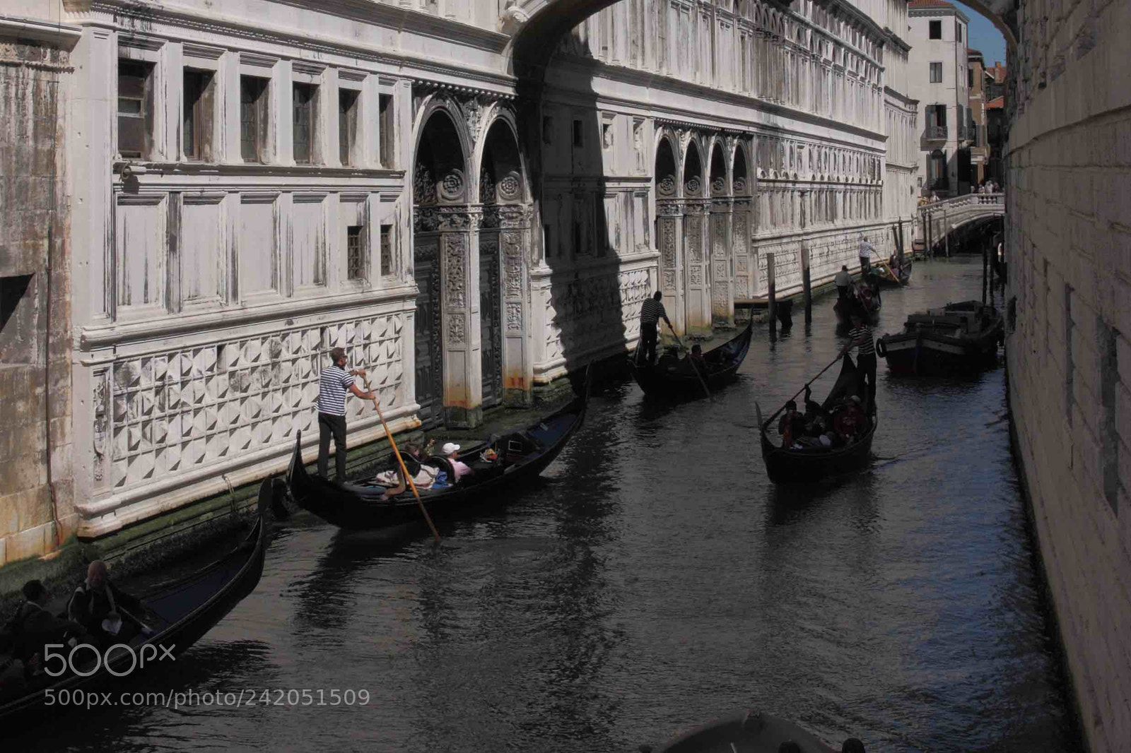 Canon EOS 40D sample photo. Gondolas ride photography