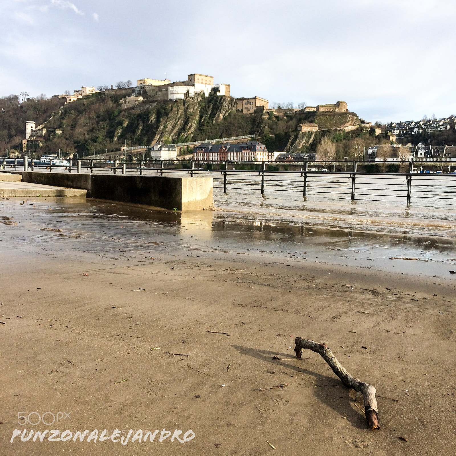 Apple iPhone 5s sample photo. Koblenz, germany. city center photography