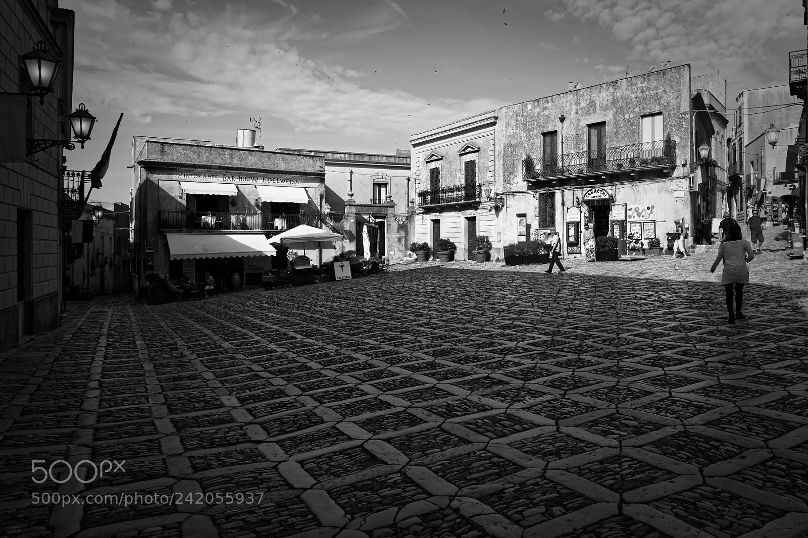 Canon EOS 6D + Canon EF 24-105mm F4L IS USM sample photo. Streets of erice 2 photography