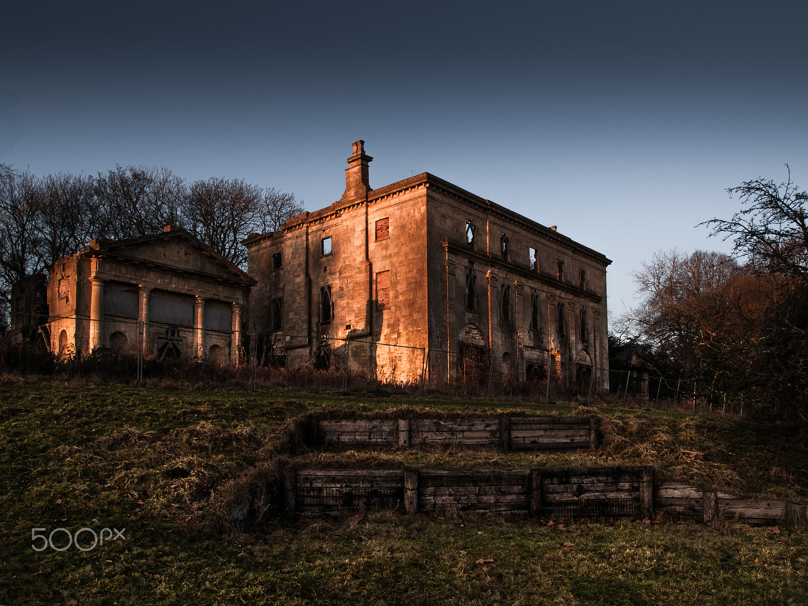 Olympus E-1 sample photo. Piercefield manor, chepstow. photography