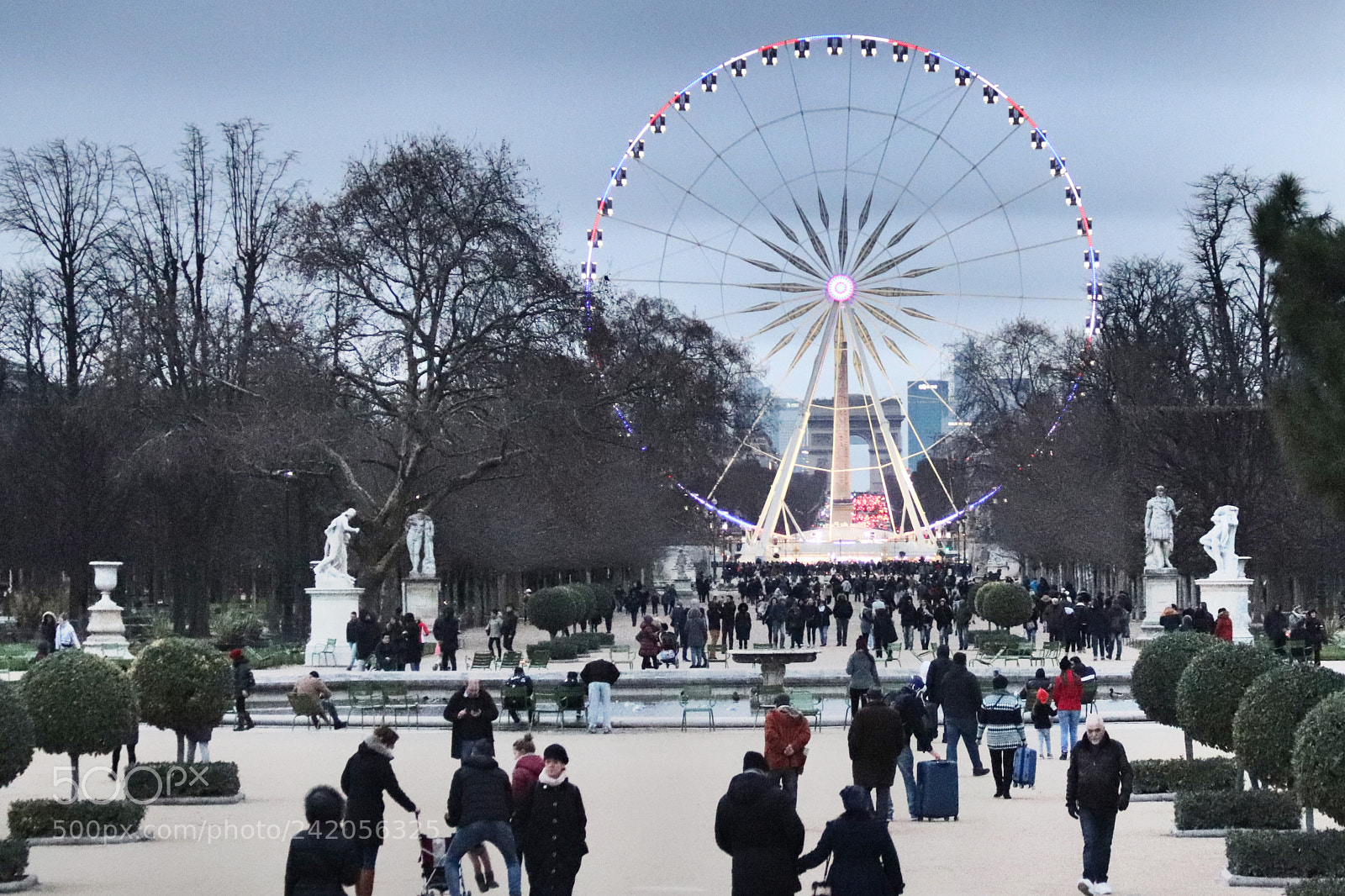 Canon EOS 200D (EOS Rebel SL2 / EOS Kiss X9) sample photo. Les tuileries ~ paris ~ mjyj photography
